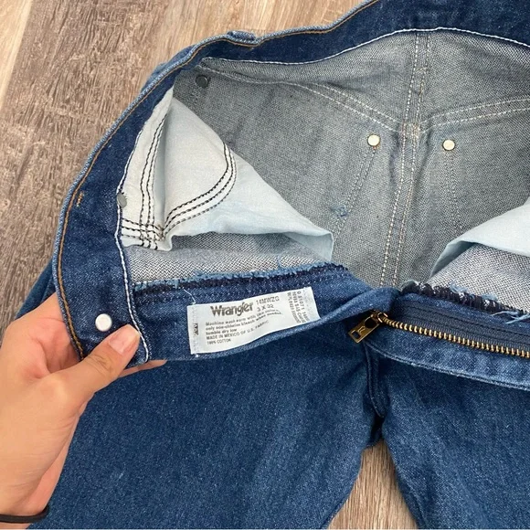 Vintage Wrangler Jeans - Picture 10 of 13